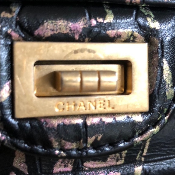 AUTHENTIC CHANEL - Mini Chanel 2.55 - Picture 3 of 6
